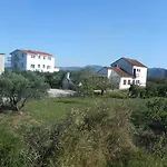 Holiday Riverside Holiday home *